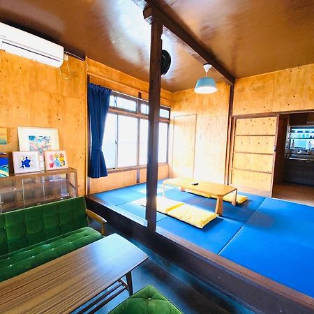 Hotel 青とサイダー Oshima Zewnętrze zdjęcie